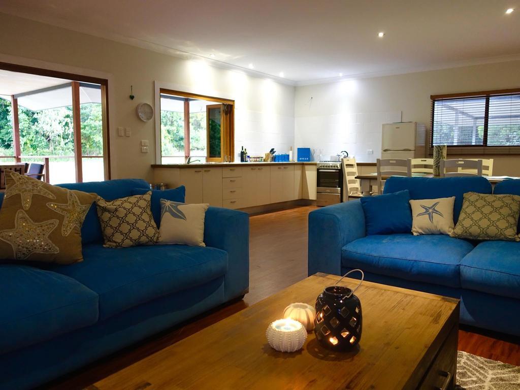 Coconut Beach House Cape Tribulation Room photo
